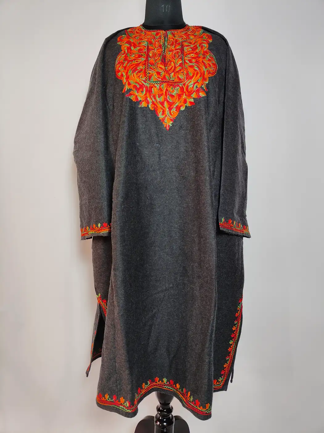 Kashmiri Pheran - Traditional Wool Cloak