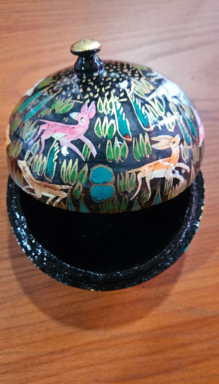 Kashmiri paper-machie trinket box - Image 2